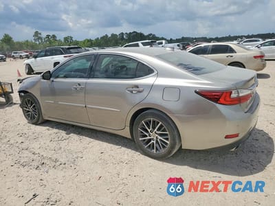 Drugie zdjęcie samochodu z przodu: 2016 LEXUS ES 350 VIN:58ABK1GG6GU007909 - miniatura
