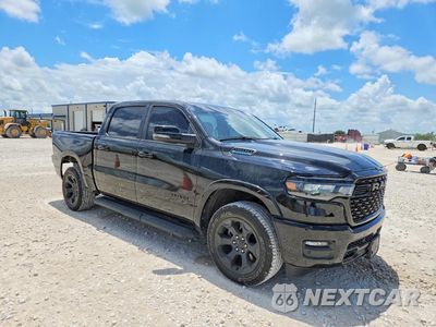 Czwarte zdjęcie samochodu z boku: 2025 RAM 1500 BIG HORN VIN:1C6RRFFG9SN642346 - miniatura