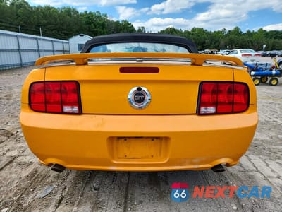 Zdjęcie 6 z 12 samochodu: 2008 FORD MUSTANG GT VIN:1ZVHT85H285203085 - miniatura