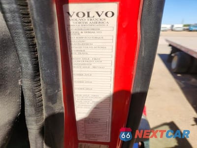 Zdjęcie 10 z 10 samochodu: 2017 VOLVO VNL TRUCK CAB AND CHASSIS VIN:4V4N99EG1HN980556 - miniatura