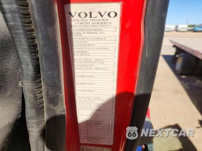 Zdjęcie 10 z 10 samochodu: 2017 VOLVO VNL TRUCK CAB AND CHASSIS VIN:4V4N99EG1HN980556 - miniatura