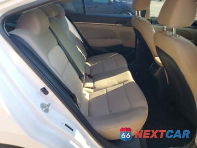 Zdjęcie 10 z 13 samochodu: 2017 HYUNDAI ELANTRA SE VIN:5NPD84LF3HH161863 - miniatura