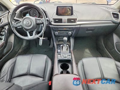 Zdjęcie 8 z 12 samochodu: 2018 MAZDA 3 TOURING VIN:3MZBN1V39JM271766 - miniatura