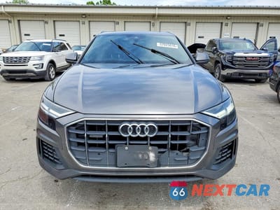Piąte zdjęcie samochodu w środku: 2019 AUDI Q8 PREMIUM VIN:WA1AVAF12KD024429 - miniatura