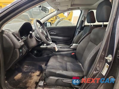 Zdjęcie 7 z 13 samochodu: 2017 HONDA HR-V EX VIN:3CZRU6H51HM708940 - miniatura