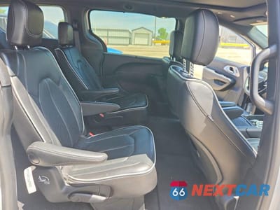 Zdjęcie 11 z 13 samochodu: 2026 CHRYSLER PACIFICA LIMITED VIN:2C4RC1GG8TR176313 - miniatura