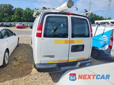 Zdjęcie 6 z 13 samochodu: 2013 CHEVROLET EXPRESS G2500 VIN:1GCWGFCA4D1192049 - miniatura