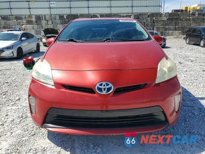 Piąte zdjęcie samochodu w środku: 2015 TOYOTA PRIUS THREE VIN:JTDKN3DU9F1989539 - miniatura