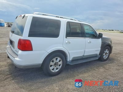 Trzecie zdjęcie samochodu z tyłu: 2003 LINCOLN NAVIGATOR VIN:5LMFU27R73LJ12756 - miniatura