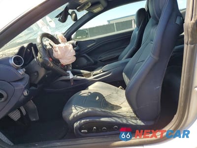 Zdjęcie 7 z 13 samochodu: 2019 FERRARI GTC 4 LUSSO T VIN:ZFF82YNA7K0239577 - miniatura