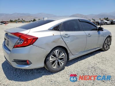 Trzecie zdjęcie samochodu z tyłu: 2016 HONDA CIVIC EXL VIN:2HGFC1F79GH642252 - miniatura