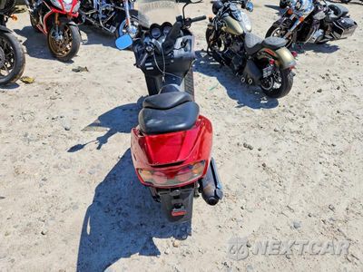 Zdjęcie 6 z 9 samochodu: 2002 HONDA NSS250 VIN:JH2MF061X2K010355 - miniatura