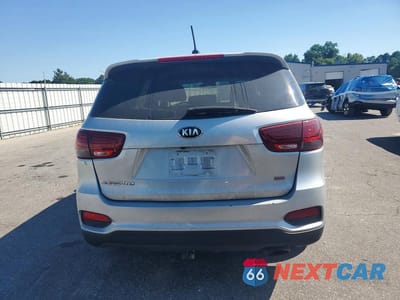 Zdjęcie 6 z 13 samochodu: 2019 KIA SORENTO L VIN:5XYPG4A30KG577599 - miniatura