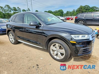 Czwarte zdjęcie samochodu z boku: 2018 AUDI Q5 PREMIUM PLUS VIN:WA1BNAFY4J2077760 - miniatura