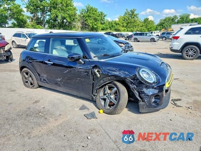Czwarte zdjęcie samochodu z boku: 2020 MINI COOPER SE VIN:WMWXP3C01L2M28544 - miniatura