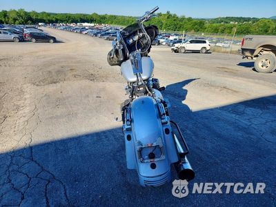 Czwarte zdjęcie samochodu z boku: 2023 HARLEY-DAVIDSON FLHX VIN:1HD1KBC13PB653370 - miniatura