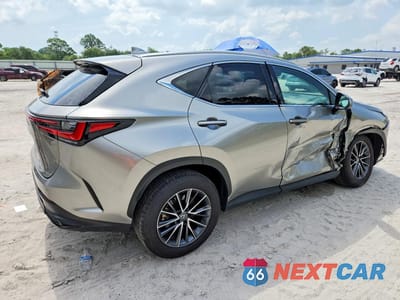 Trzecie zdjęcie samochodu z tyłu: 2025 LEXUS NX 350 PREMIUM VIN:2T2GGCEZ5SC081164 - miniatura