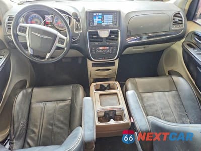 Zdjęcie 8 z 13 samochodu: 2014 CHRYSLER TOWN & COUNTRY TOURING VIN:2C4RC1BG2ER124329 - miniatura