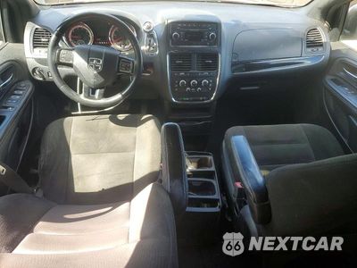Zdjęcie 8 z 13 samochodu: 2015 DODGE GRAND CARAVAN SE VIN:2C4RDGBG4FR691045 - miniatura