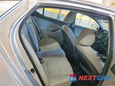 Zdjęcie 10 z 12 samochodu: 2014 KIA OPTIMA VIN:KNAGM4A73E5472495 - miniatura