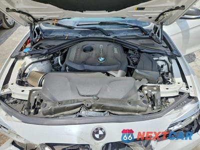 Zdjęcie 11 z 12 samochodu: 2017 BMW 330 XI VIN:WBA8D9G33HNU65640 - miniatura