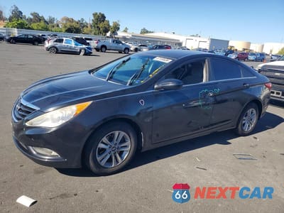 2013 HYUNDAI SONATA GLS 5NPEB4AC1DH792491 - główne zdjęcie licytacji z USA - miniatura