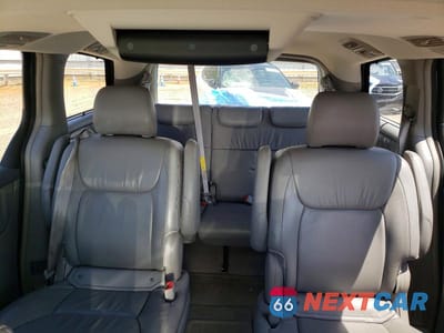 Zdjęcie 10 z 13 samochodu: 2005 TOYOTA SIENNA XLE LIMITED 7 PASSENGER VIN:5TDBA22C05S044108 - miniatura
