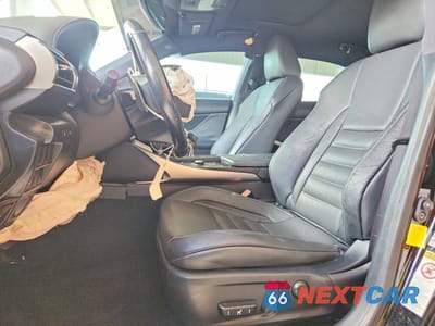 Zdjęcie 7 z 12 samochodu: 2016 LEXUS IS 200T VIN:JTHBA1D21G5011110 - miniatura