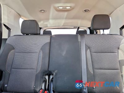 Zdjęcie 10 z 13 samochodu: 2021 CHEVROLET TRAVERSE LS VIN:1GNERFKW2MJ194781 - miniatura