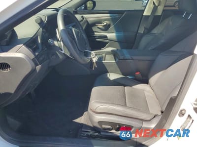 Zdjęcie 7 z 13 samochodu: 2025 LEXUS ES 300H BASE VIN:58ADA1C12SU063898 - miniatura