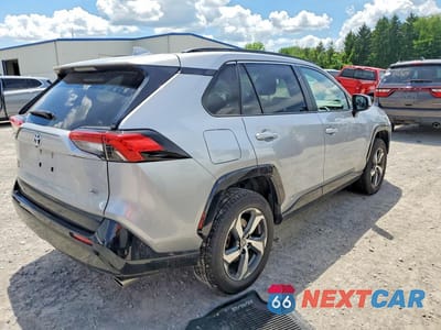 Trzecie zdjęcie samochodu z tyłu: 2021 TOYOTA RAV4 PRIME SE VIN:JTMAB3FV1MD049855 - miniatura