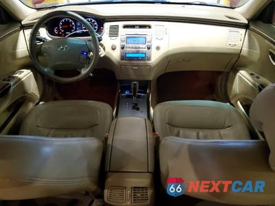 Zdjęcie 8 z 12 samochodu: 2009 HYUNDAI AZERA GLS VIN:KMHFC46D69A380399 - miniatura