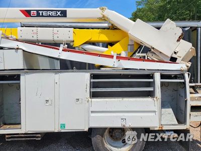 Zdjęcie 9 z 10 samochodu: 2015 INTERNATIONAL 4300 BUCKET TRUCK VIN:1HTMMAAN3FH514475 - miniatura