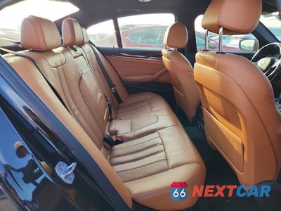 Zdjęcie 10 z 12 samochodu: 2019 BMW 540 I VIN:WBAJE5C55KWA98646 - miniatura