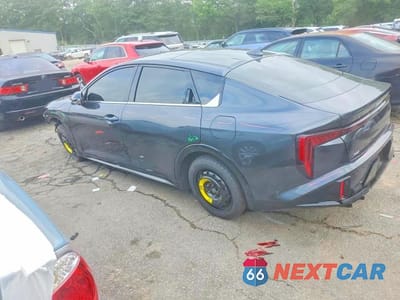 Drugie zdjęcie samochodu z przodu: 2025 KIA K4 GT-LINE TURBO VIN:3KPFW4DC0SE072220 - miniatura