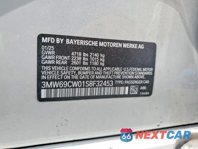 Zdjęcie 12 z 12 samochodu: 2025 BMW 330I VIN:3MW69CW01S8F32453 - miniatura