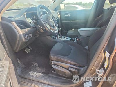 Zdjęcie 7 z 14 samochodu: 2016 JEEP CHEROKEE LATITUDE VIN:1C4PJMCSXGW205381 - miniatura