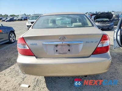 Zdjęcie 6 z 12 samochodu: 2003 TOYOTA CAMRY LE VIN:4T1BE32K83U154894 - miniatura