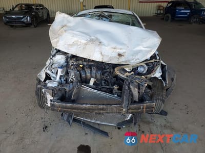 Piąte zdjęcie samochodu w środku: 2021 KIA FORTE LXS VIN:3KPF24AD4ME296599 - miniatura