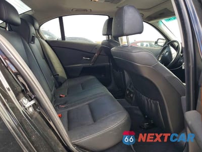 Zdjęcie 10 z 12 samochodu: 2007 BMW 530 XI VIN:WBANF73587CY18098 - miniatura