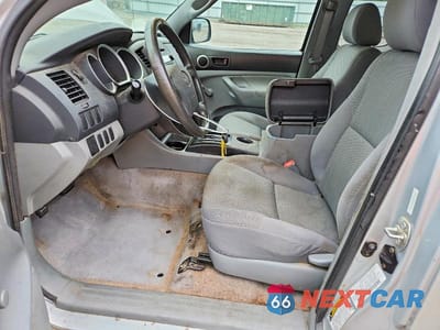 Zdjęcie 7 z 12 samochodu: 2006 TOYOTA TACOMA ACCESS CAB VIN:5TETX22N76Z290579 - miniatura