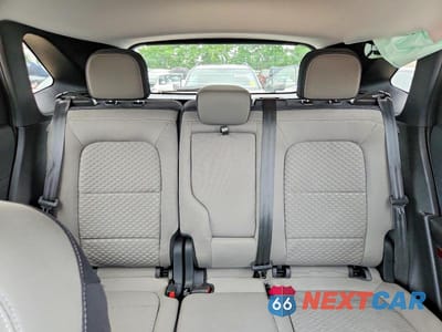 Zdjęcie 10 z 14 samochodu: 2021 FORD ESCAPE SE VIN:1FMCU9G66MUB17530 - miniatura