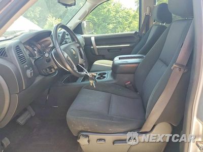 Zdjęcie 7 z 13 samochodu: 2012 CHEVROLET SILVERADO K1500 LT VIN:1GCPKSE7XCF126698 - miniatura