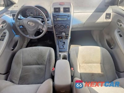 Zdjęcie 8 z 12 samochodu: 2009 TOYOTA COROLLA LE VIN:2T1BU40E29C162814 - miniatura