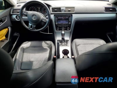 Zdjęcie 8 z 12 samochodu: 2013 VOLKSWAGEN PASSAT SE VIN:1VWBP7A34DC057986 - miniatura