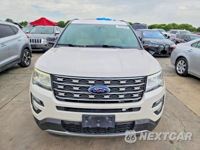 Piąte zdjęcie samochodu w środku: 2017 FORD EXPLORER XLT VIN:1FM5K7D8XHGD16710 - miniatura