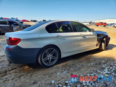 Trzecie zdjęcie samochodu z tyłu: 2015 BMW 535 I VIN:WBA5B1C57FD921711 - miniatura