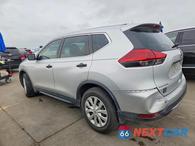 Drugie zdjęcie samochodu z przodu: 2019 NISSAN ROGUE S VIN:5N1AT2MT5KC816839 - miniatura