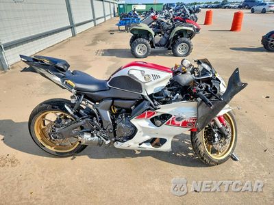 2022 YAMAHA YZFR7 JYARM38E8NA002931 - główne zdjęcie licytacji z USA - miniatura