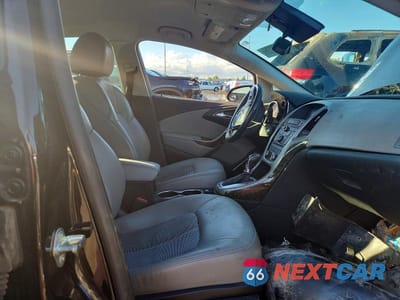 Zdjęcie 7 z 12 samochodu: 2013 BUICK VERANO VIN:1G4PP5SK6D4158990 - miniatura